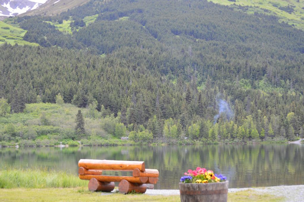 Summit Lake Lodge Rom bilde