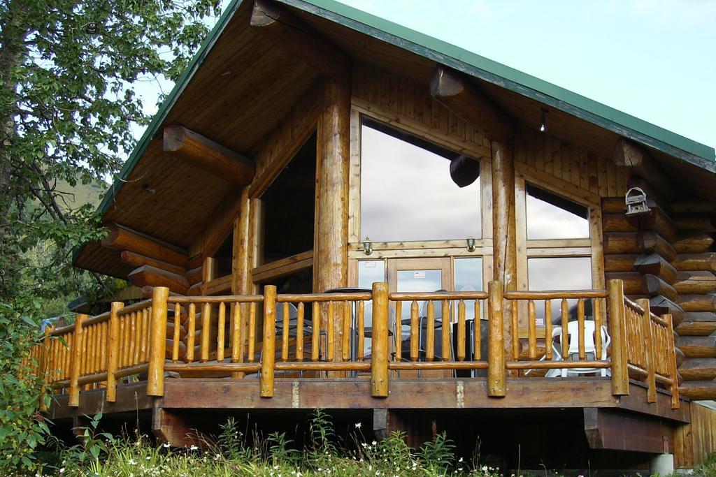 Summit Lake Lodge Eksteriør bilde